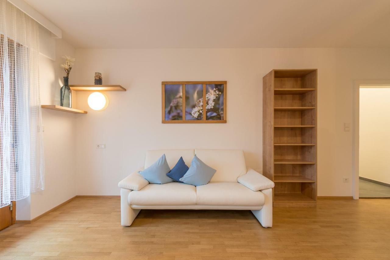 Apartamento Haus Piger Termeno Exterior foto